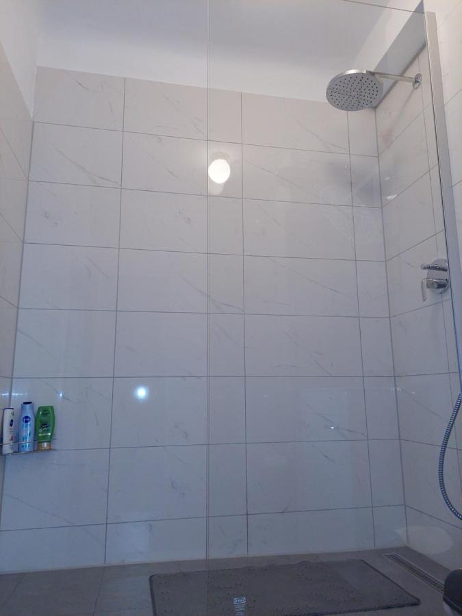 3-Rooms Apartment For Up To 4 Persons Near To Prater Vienna Esterno foto